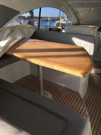 slider 7 Beneteau Monte Carlo 42 HT